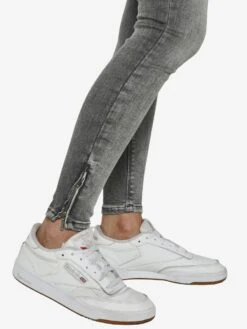 Noisy May NMKIMMY CROPPED NORMAL WAIST SKINNY FIT JEANS 14 Noisy May NMKIMMY CROPPED NORMAL WAIST SKINNY FIT JEANS -Noisy May Shop 27003672 LightGreyDenim 006