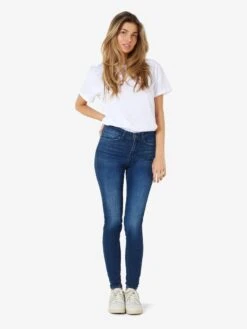 Noisy May NMLUCY NORMAL WAIST SKINNY FIT JEANS -Noisy May Shop 27012755 DarkBlueDenim 004