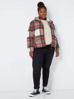 Noisy May CURVE SHORT JACKET -Noisy May Shop 27014929 MoltenLava 1001329 004