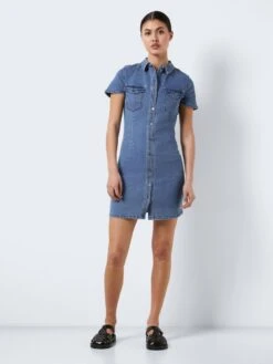 Noisy May SHORT SLEEVED DENIM DRESS -Noisy May Shop 27015685 MediumBlueDenim 004