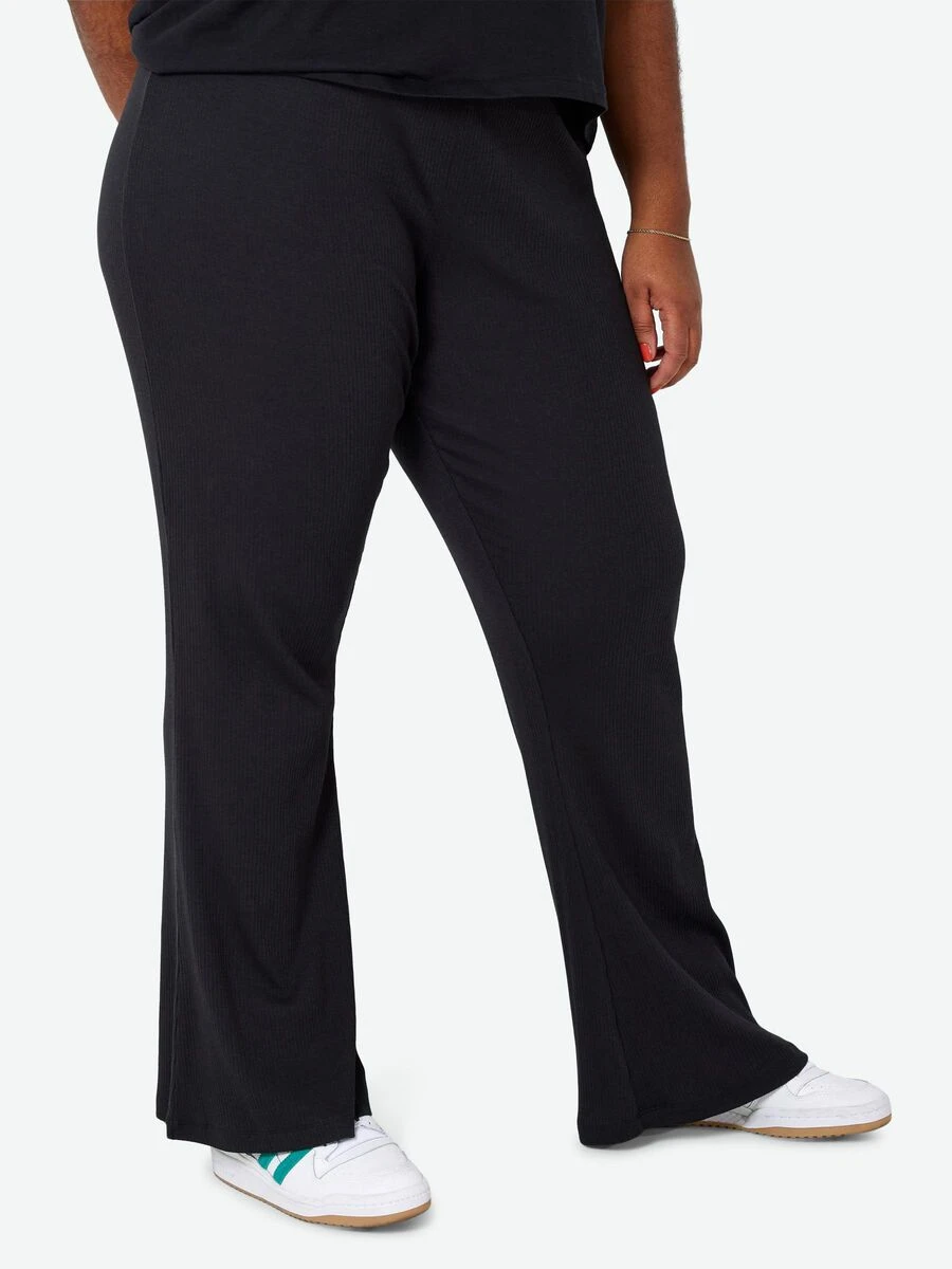 Noisy May CURVE HIGH WAISTED FLARED TROUSERS 4 Noisy May CURVE HIGH WAISTED FLARED TROUSERS - Image 2