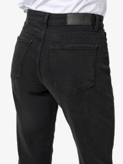 Noisy May NMMONI HIGH WAISTED CROPPED STRAIGHT FIT JEANS 15 Noisy May NMMONI HIGH WAISTED CROPPED STRAIGHT FIT JEANS -Noisy May Shop 27021112 BlackDenim 008