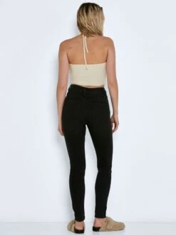 Noisy May SLEEVELESS TIE STRING TOP 11 Noisy May SLEEVELESS TIE STRING TOP -Noisy May Shop 27022029 PearledIvory 005