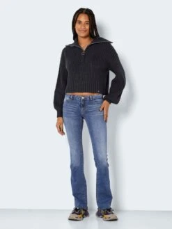 Noisy May NMEVIE LOW WAIST BOOT-CUT JEANS 12 Noisy May NMEVIE LOW WAIST BOOT-CUT JEANS -Noisy May Shop 27023201 MediumBlueDenim 004