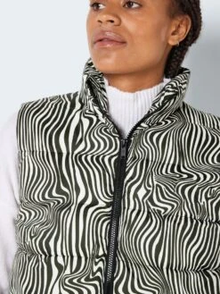 Noisy May ZEBRA GILET 12 Noisy May ZEBRA GILET -Noisy May Shop 27023756 Demitasse 1000061 006