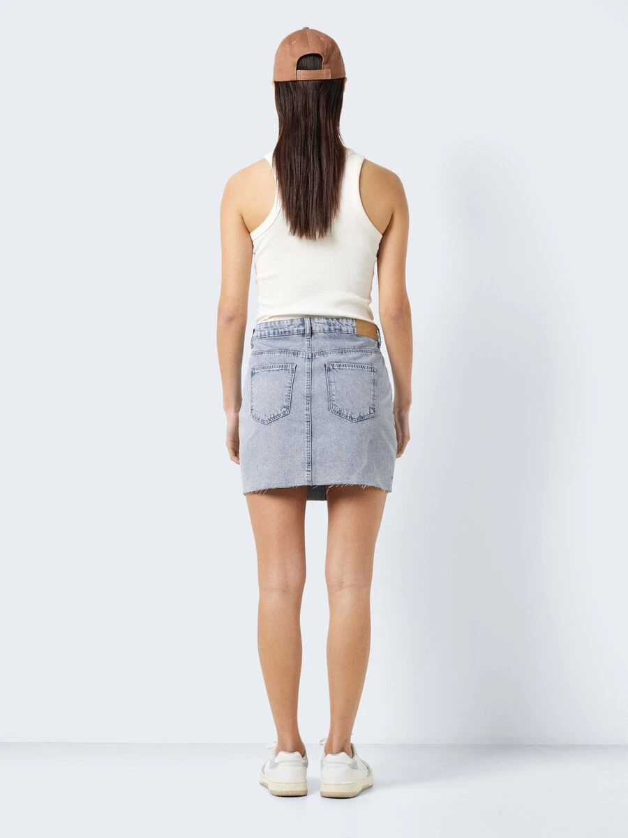 Noisy May HIGH WAISTED SLIT DENIM SKIRT 6 Noisy May HIGH WAISTED SLIT DENIM SKIRT - Image 4