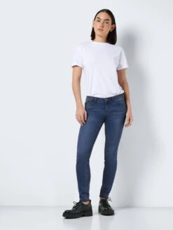 Noisy May NMALLIE LOW WAISTED SKINNY FIT JEANS -Noisy May Shop 27024944 MediumBlueDenim 004