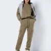 Noisy May CARGO SWEATPANTS -Noisy May Shop 27026159 Crocodile 007