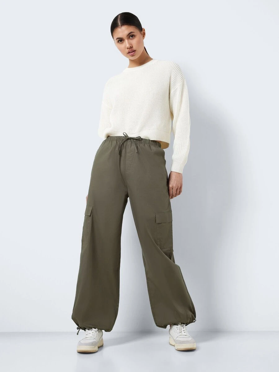 Noisy May NORMAL WAISTED CARGO TROUSERS 3 Noisy May NORMAL WAISTED CARGO TROUSERS