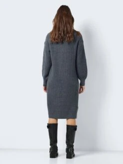 Noisy May KNITTED ROLL NECK DRESS 11 Noisy May KNITTED ROLL NECK DRESS -Noisy May Shop 27026725 StormyWeather 005