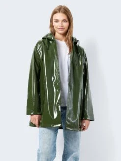 Noisy May VINYL RAINCOAT -Noisy May Shop 27026882 KombuGreen 003