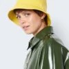 Noisy May WATER REPELLENT VINYL BUCKET HAT -Noisy May Shop 27027658 HabaneroGold 007