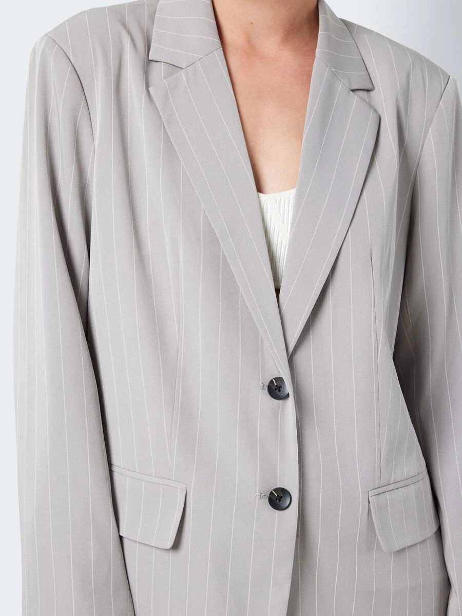 Noisy May PINSTRIPED BLAZER 7 Noisy May PINSTRIPED BLAZER - Image 5