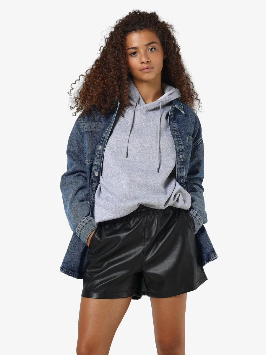 Noisy May FAUX LEATHER SHORTS 8 Noisy May FAUX LEATHER SHORTS - Image 6