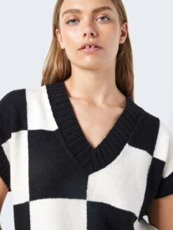 Noisy May SHORT SLEEVED KNITTED PULLOVER -Noisy May Shop 27029684 Black 1094113 006