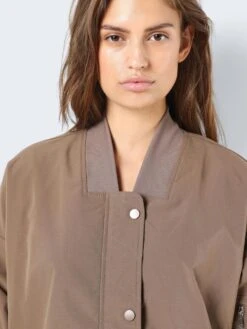 Noisy May LONG BOMBER JACKET 13 Noisy May LONG BOMBER JACKET -Noisy May Shop 27030469 BrownLentil 006