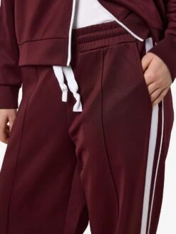 Noisy May NMJENNA JOGGERS 13 Noisy May NMJENNA JOGGERS -Noisy May Shop 27031526 WindsorWine 1205894 006