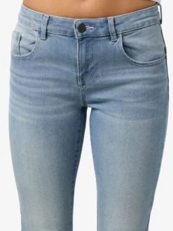 Noisy May NMJEN SKINNY FIT JEANS -Noisy May Shop 27032328 LightBlueDenim 006