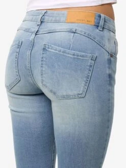 Noisy May NMJEN SKINNY FIT JEANS -Noisy May Shop 27032328 LightBlueDenim 008