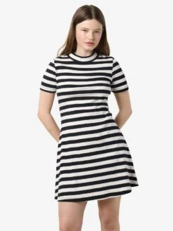 Noisy May NMELINOR SKATER DRESS -Noisy May Shop 27033179 Birch 1171375 007