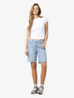 Noisy May NMHOLLA DENIM SHORTS -Noisy May Shop 27033663 LightBlueDenim 004