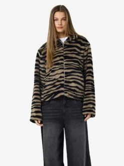 Noisy May FAUX FUR JACKET