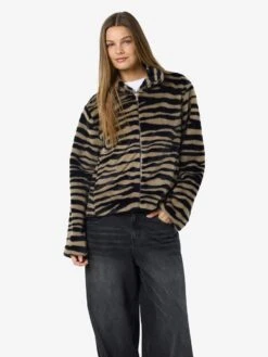 Noisy May FAUX FUR JACKET 14 Noisy May FAUX FUR JACKET -Noisy May Shop 27034227 Aluminum 1195240 007