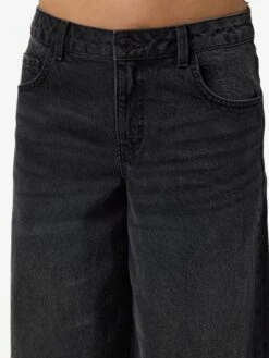 Noisy May NMKETTIE WIDE FIT JEANS 15 Noisy May NMKETTIE WIDE FIT JEANS -Noisy May Shop 27034353 BlackDenim 006
