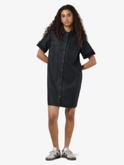 Noisy May COATED DENIM DRESS 13 Noisy May COATED DENIM DRESS -Noisy May Shop 27034395 Black 004