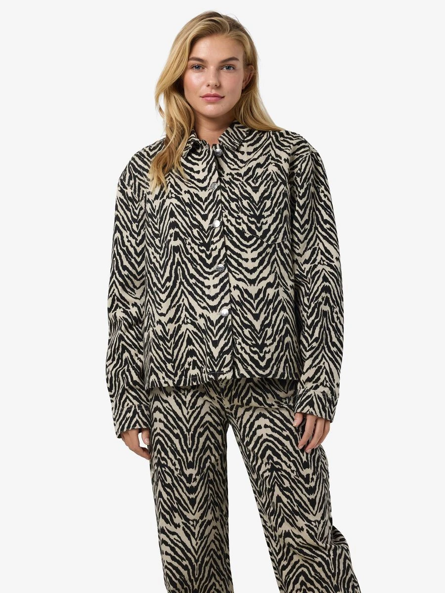 Noisy May NMMARLEY DENIM JACKET 3 Noisy May NMMARLEY DENIM JACKET