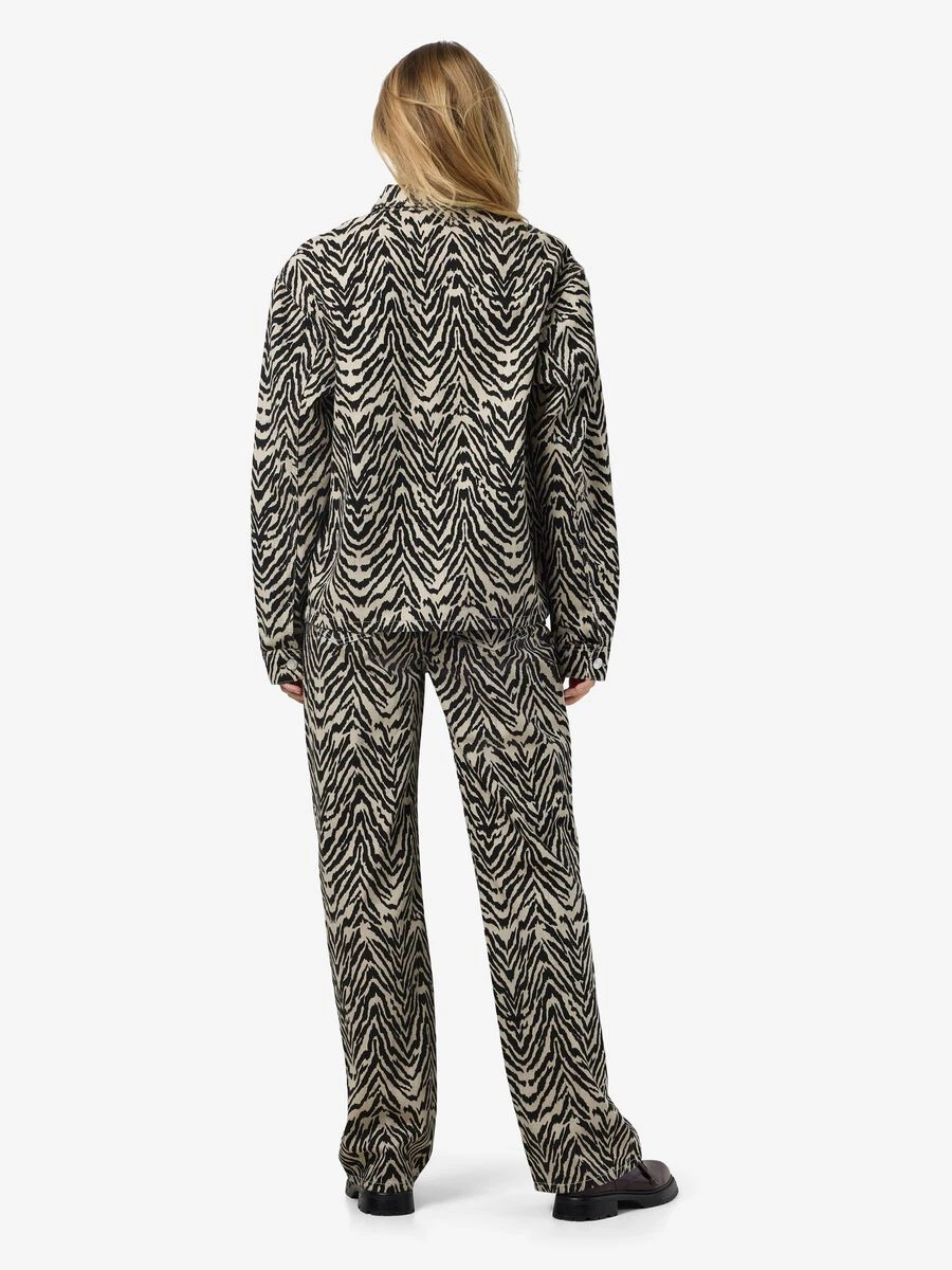 Noisy May NMMARLEY DENIM JACKET 4 Noisy May NMMARLEY DENIM JACKET - Image 2