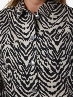 Noisy May NMMARLEY DENIM JACKET 11 Noisy May NMMARLEY DENIM JACKET -Noisy May Shop 27035104 Ecru 006