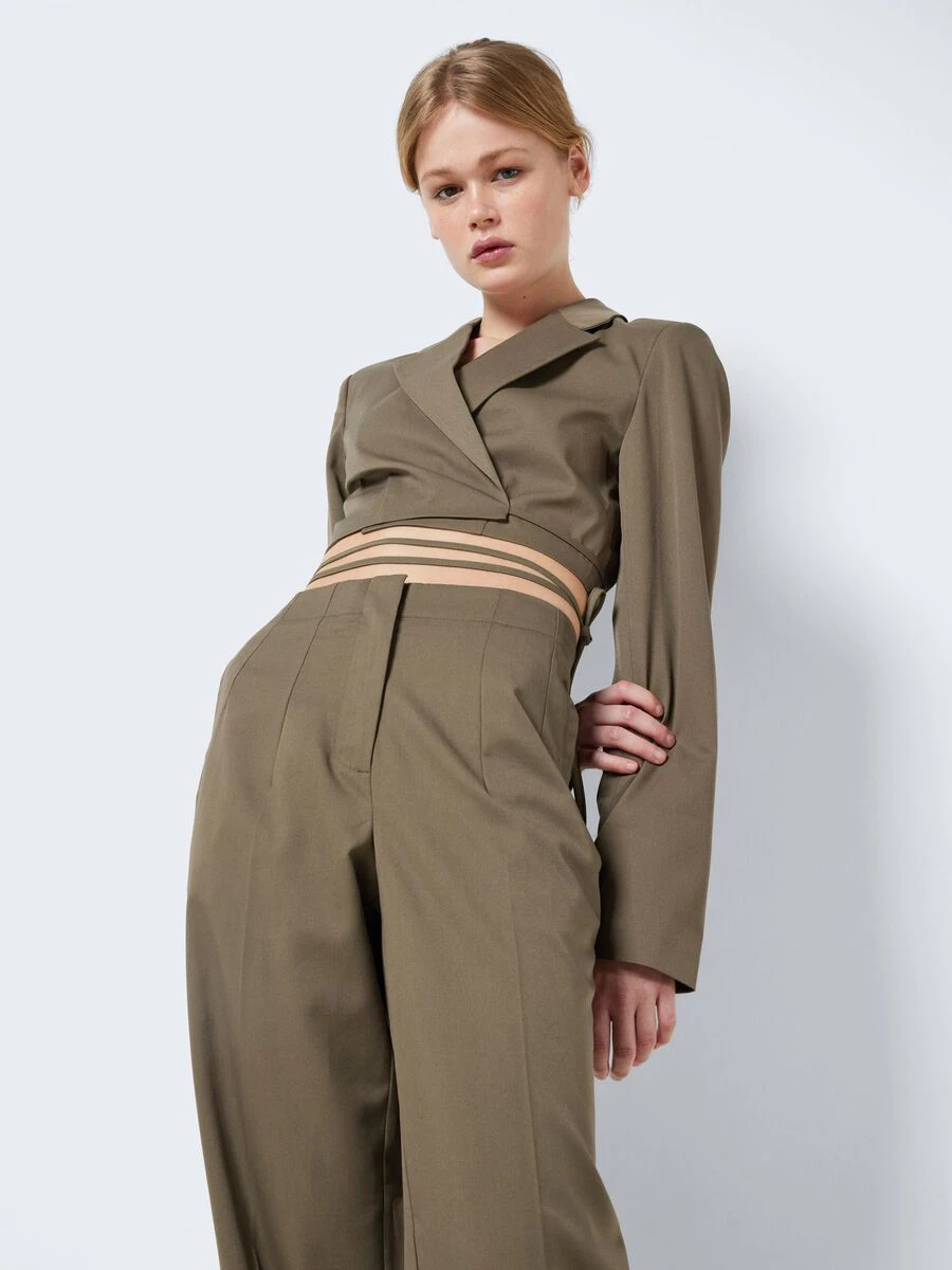 Noisy May Shop 28 Noisy May Shop -Noisy May Shop 27024906 Crocodile 007